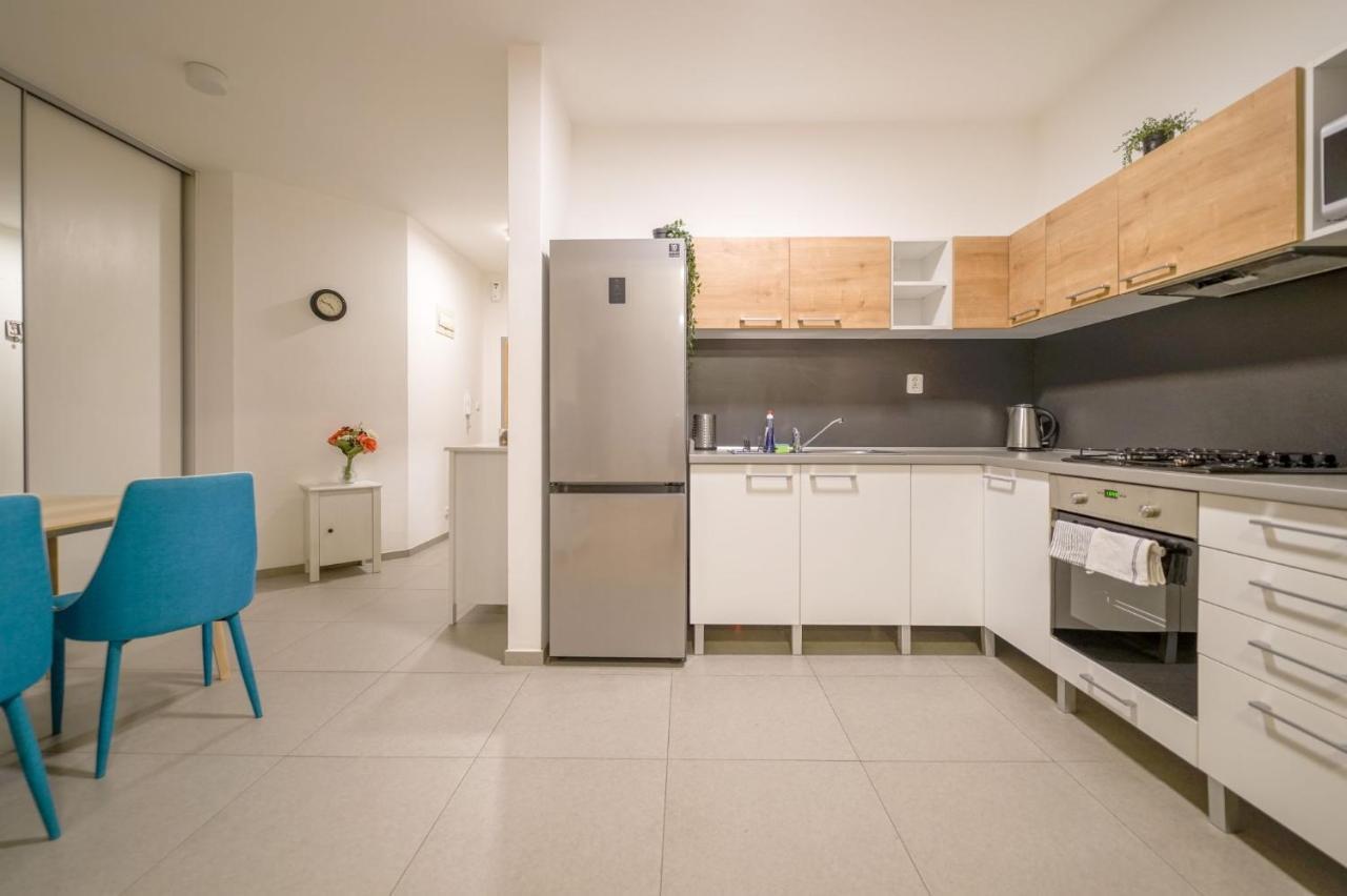 Vesna Convenient Apartment Bratislava Exterior foto